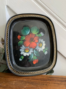 Teeny Floral Enamel Tray