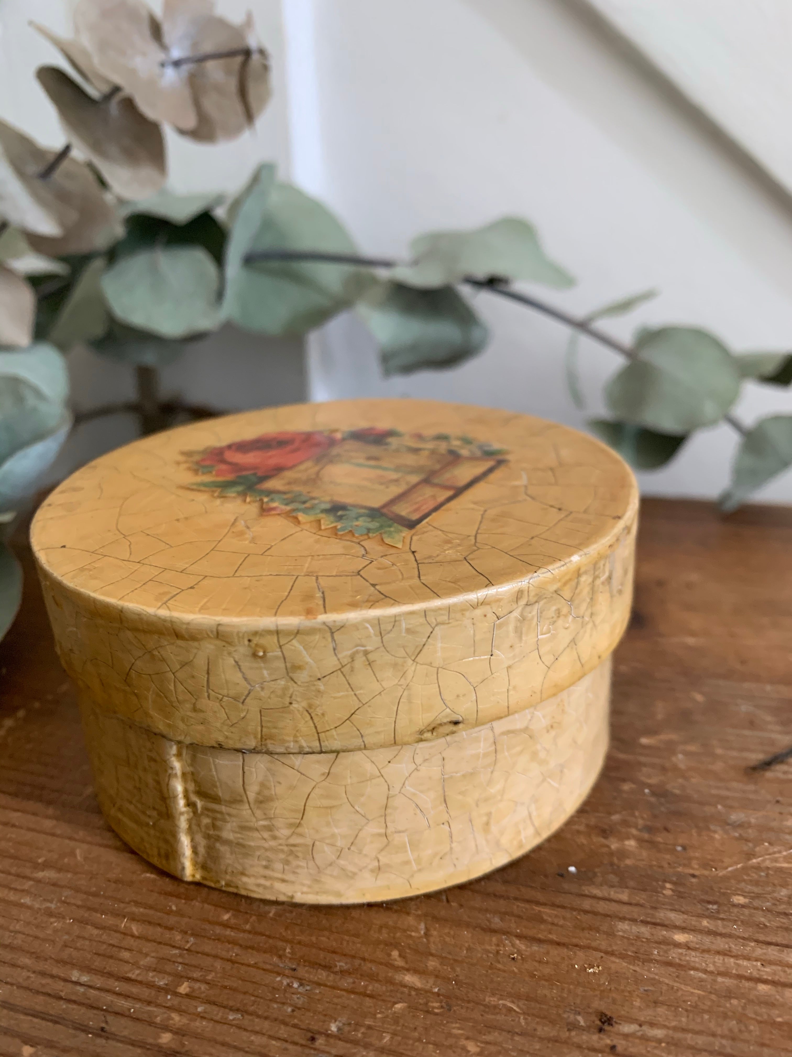 Teeny Decoupage Box with floral detail