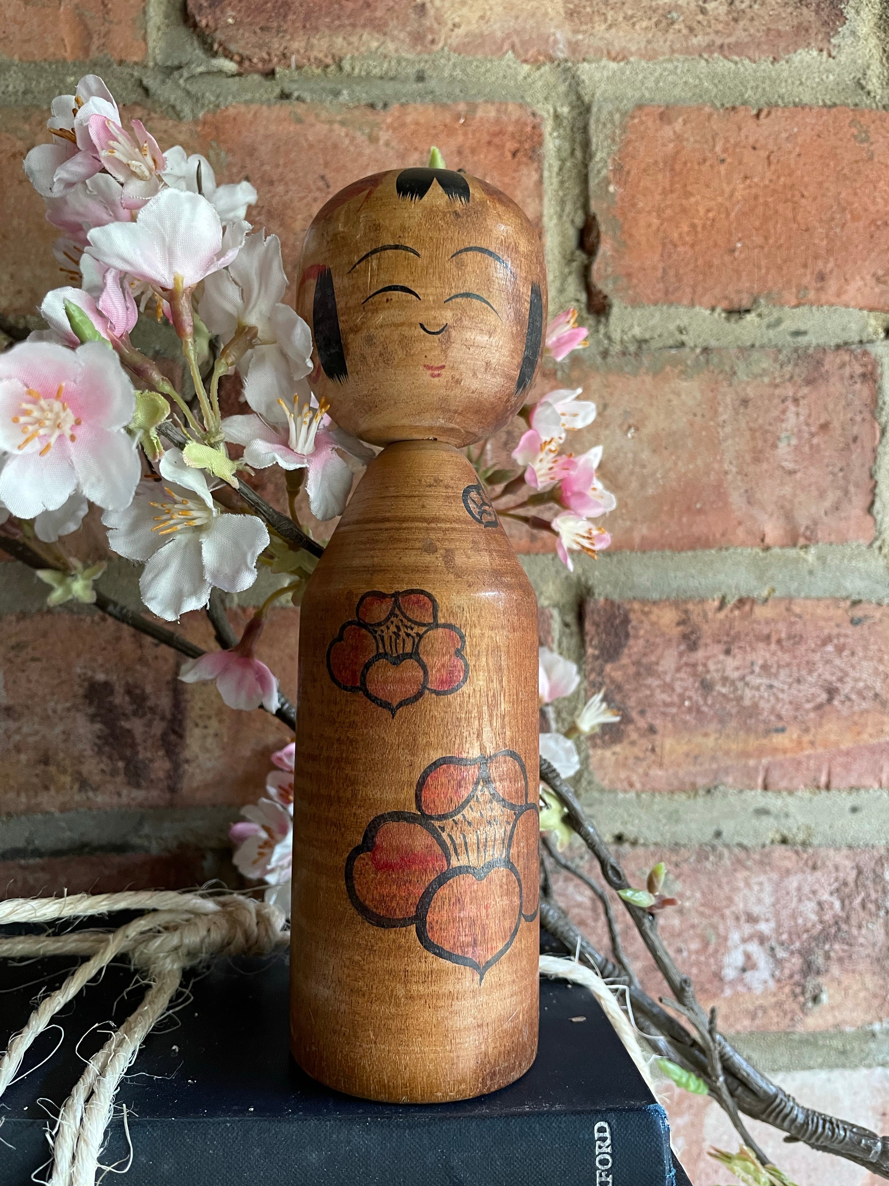 Small Vintage Japanese Kokeshi Doll