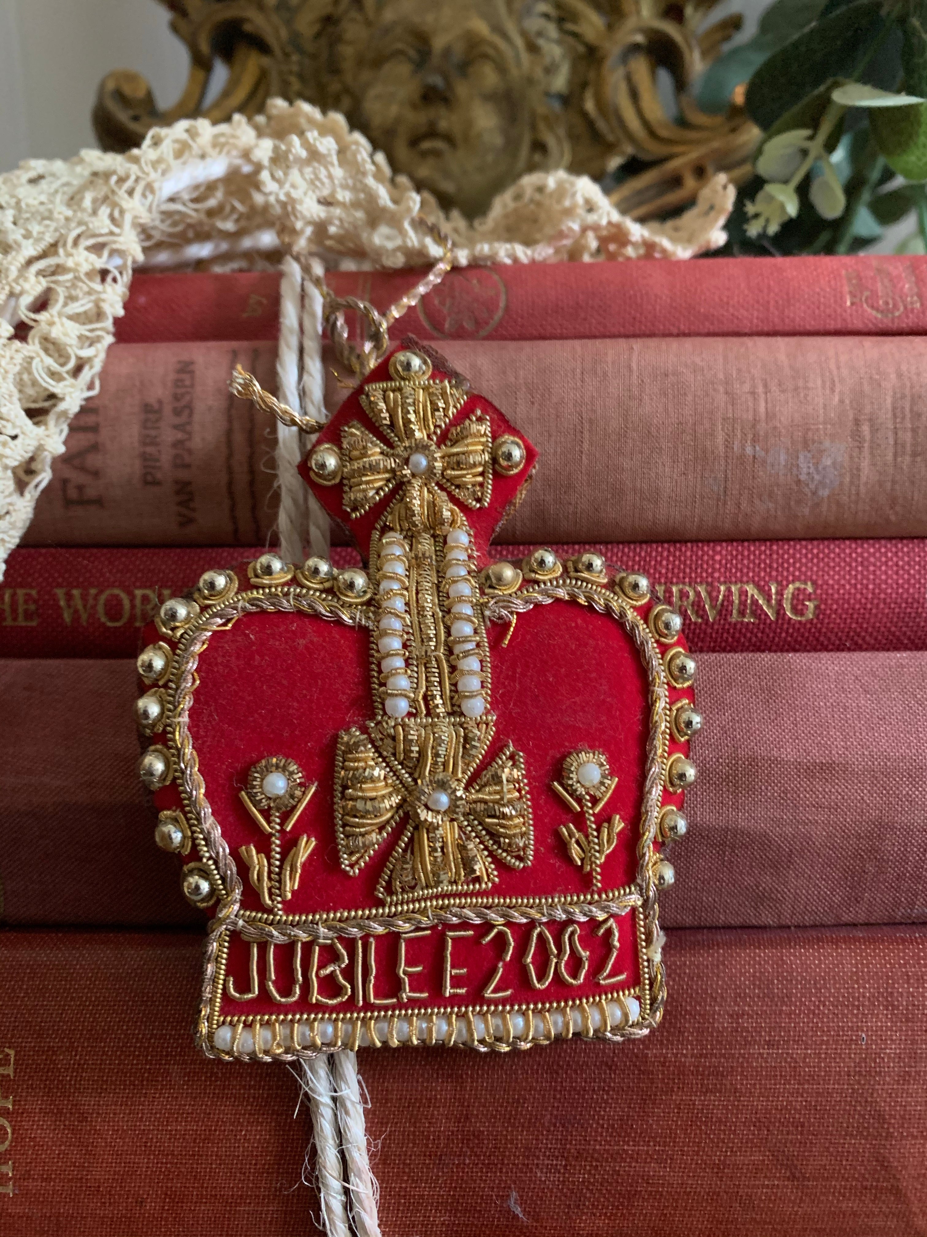 Jubilee 2002 Crown Christmas Decoration