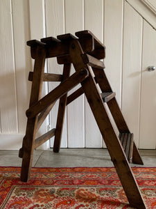 Folding Step-Ladder
