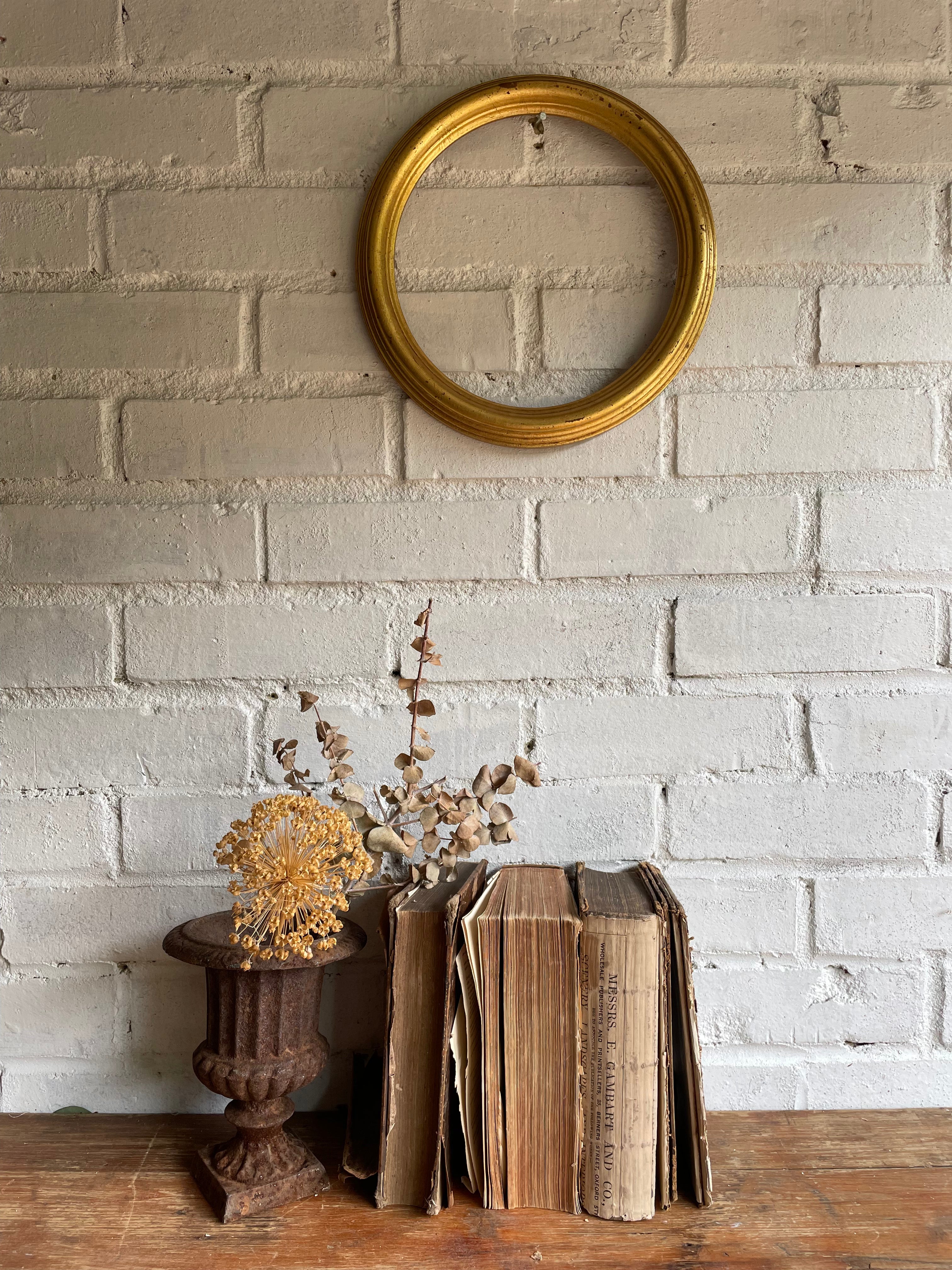 Small Round Gilt Frame