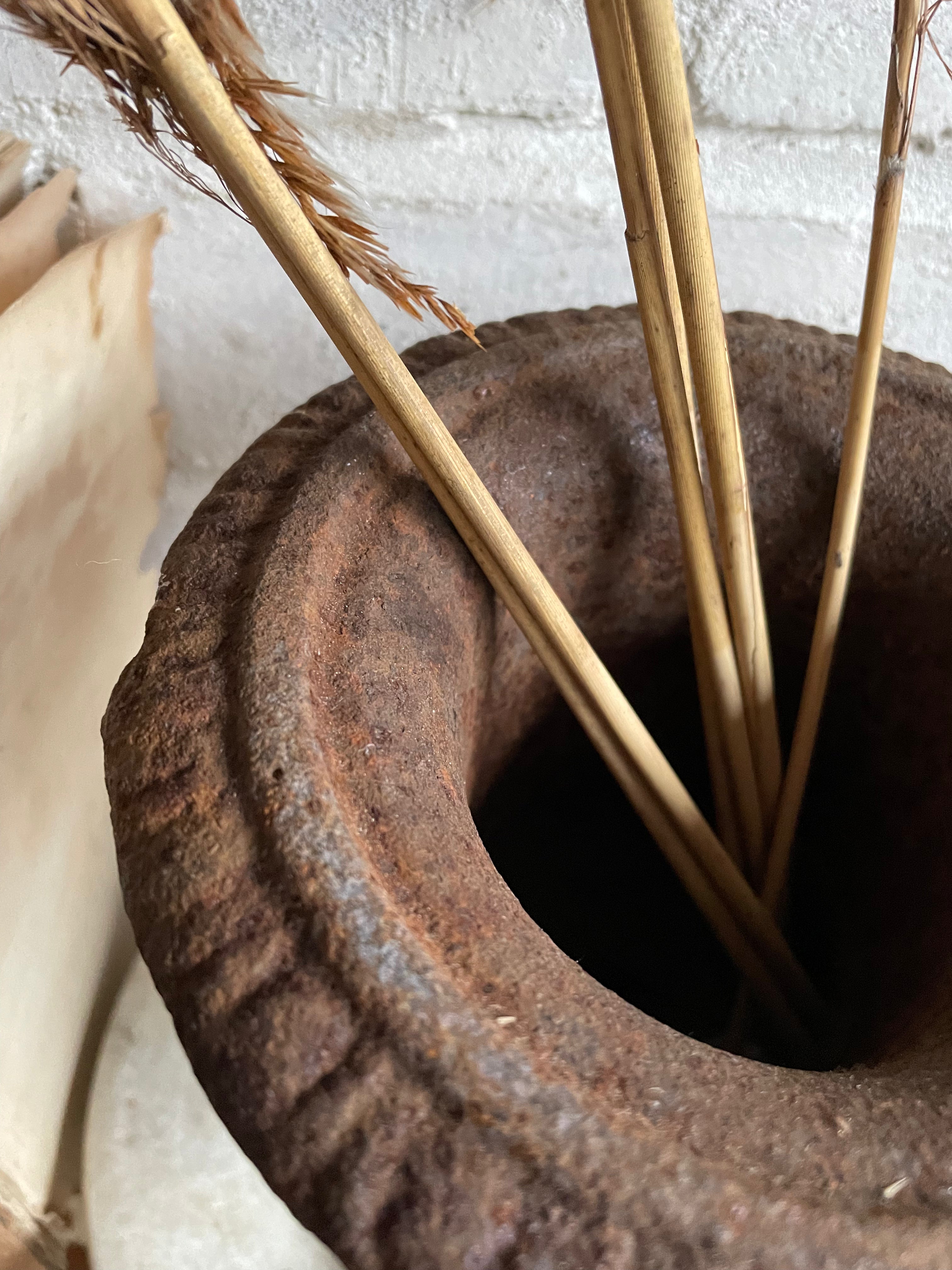 Medium Iron Urn