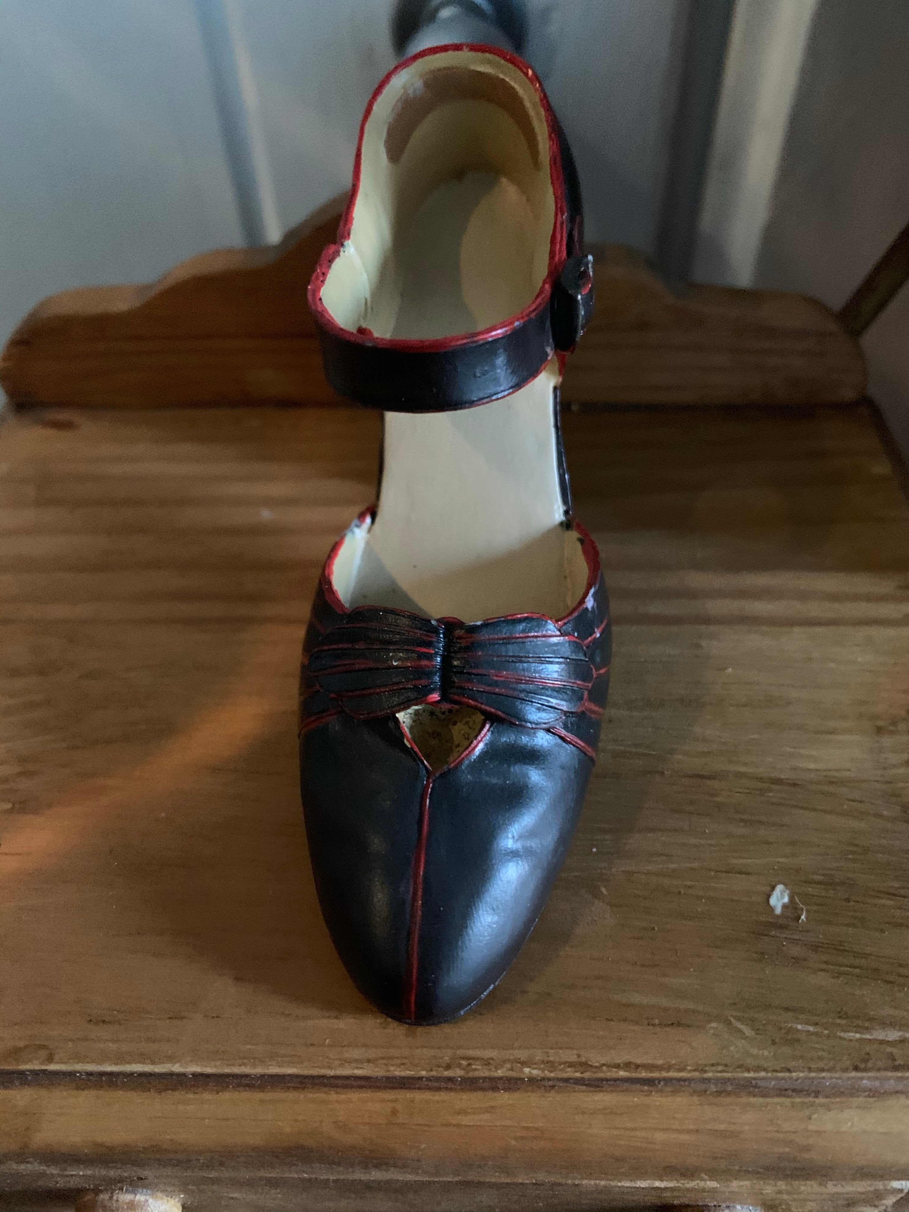 Miniature Ceramic & Resin Dance Shoe