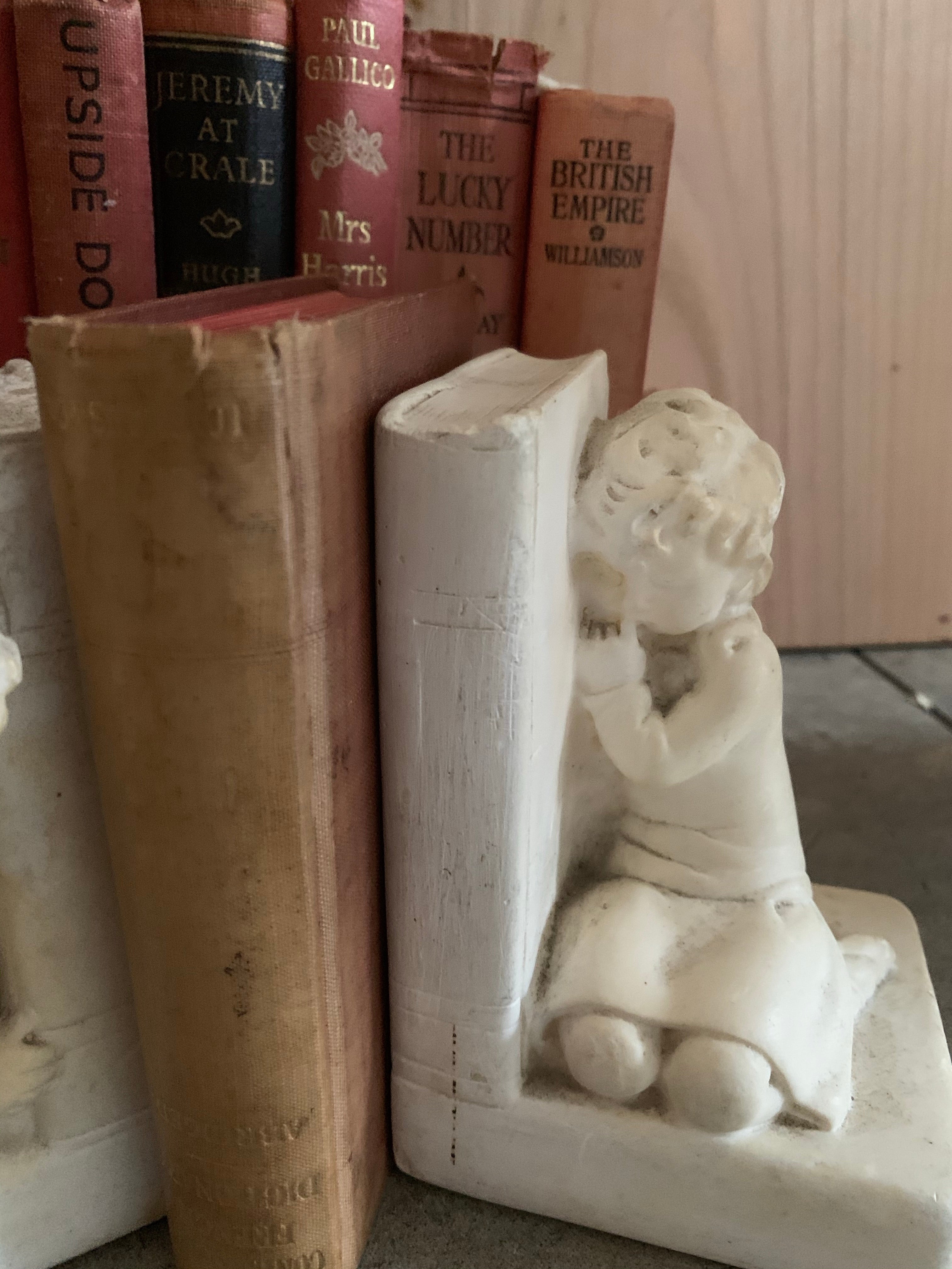 Vintage Plaster Chalkware Bookends