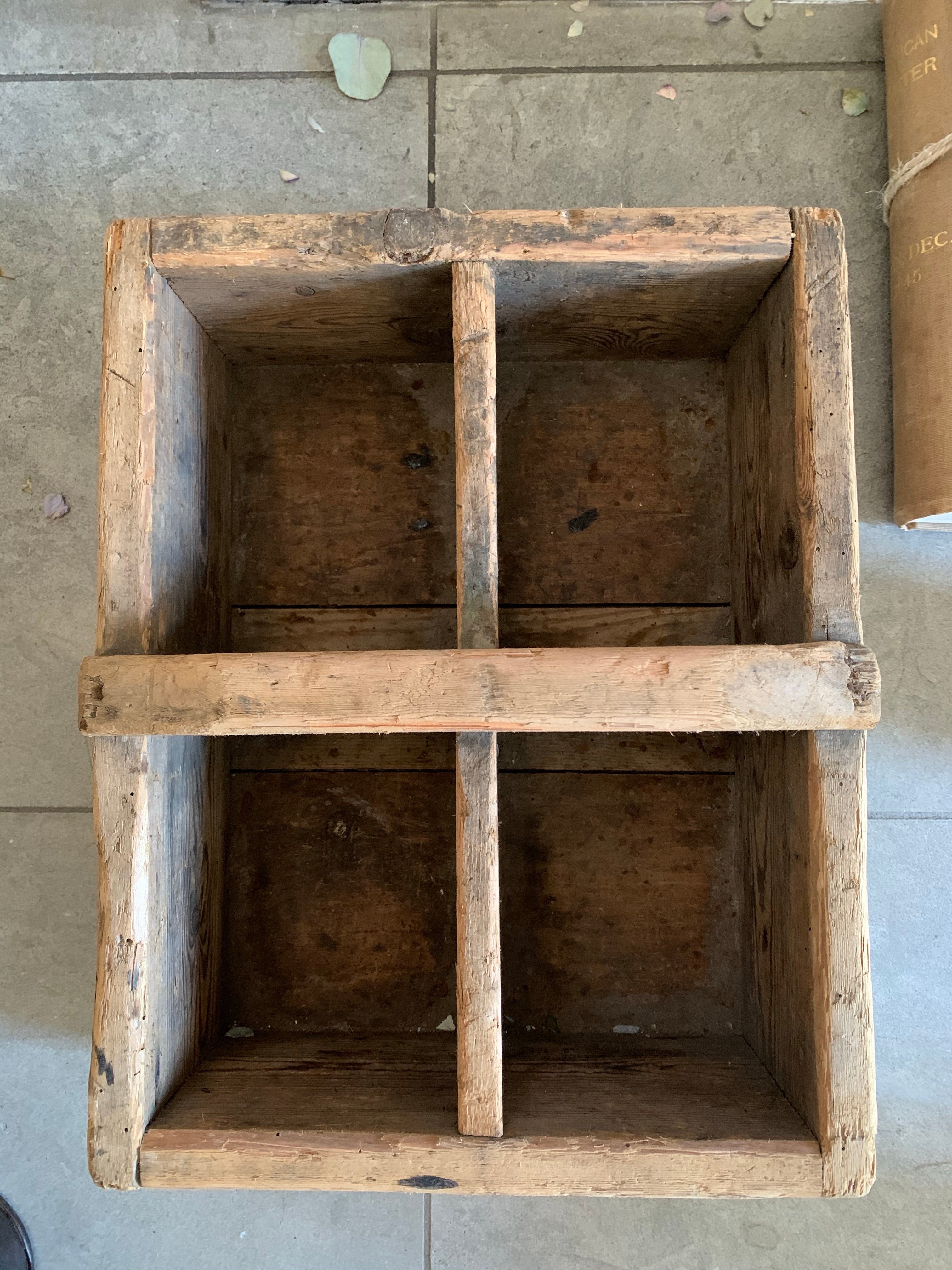 Vintage Caddy for tools or cutlery