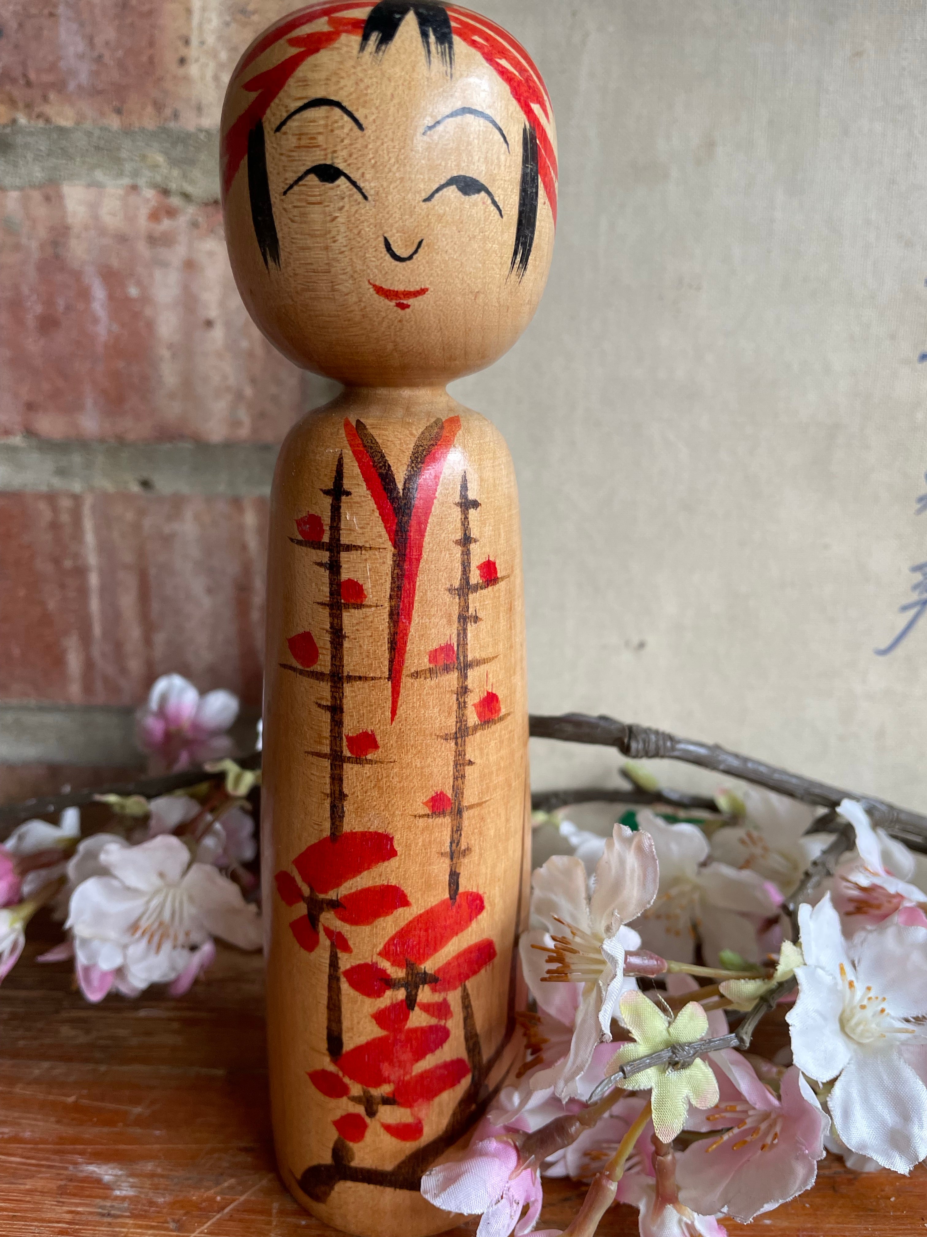 Small Japanese Kokeshi Doll 14