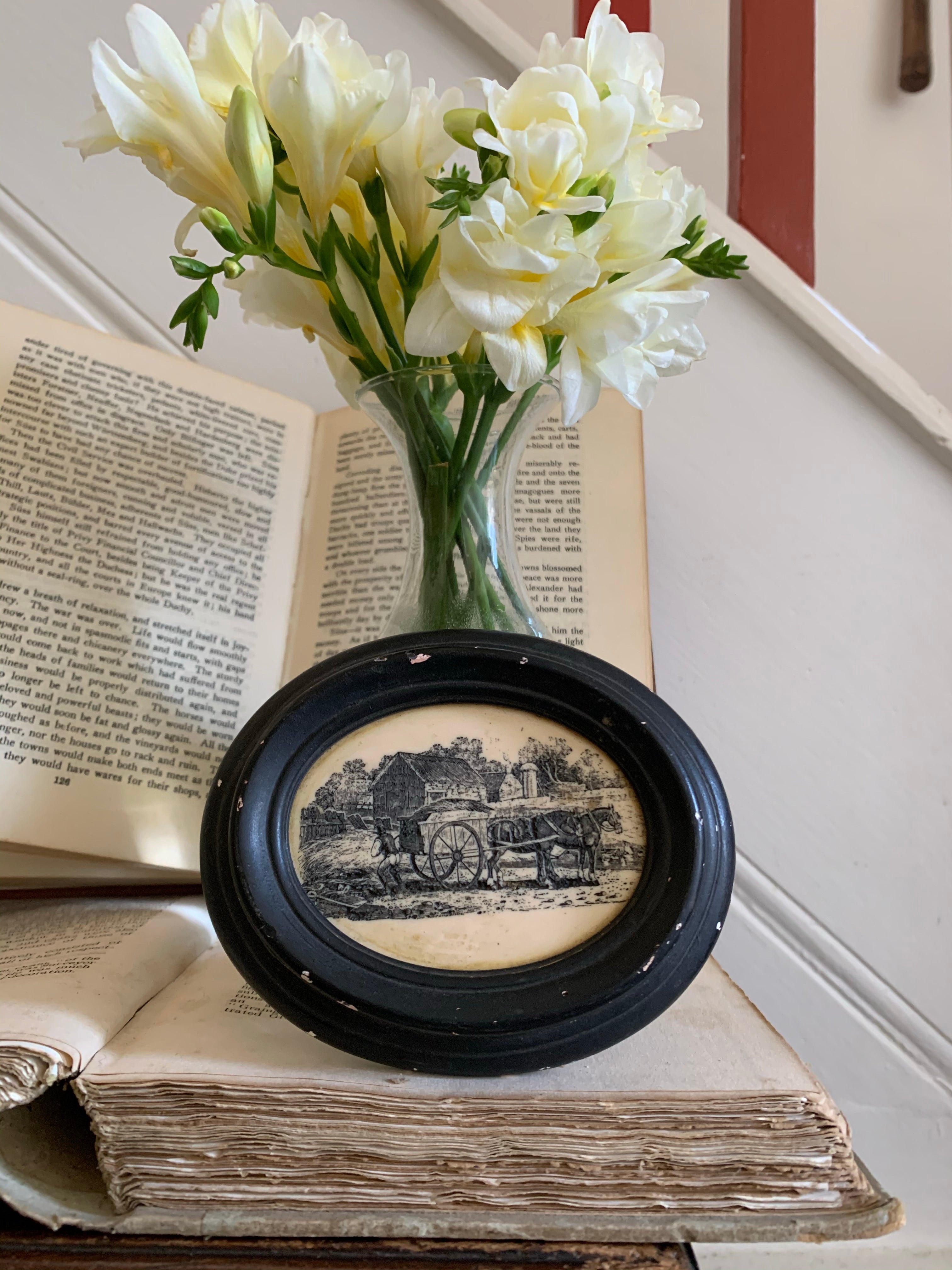 Miniature Oval Etching: Horse & Carriage