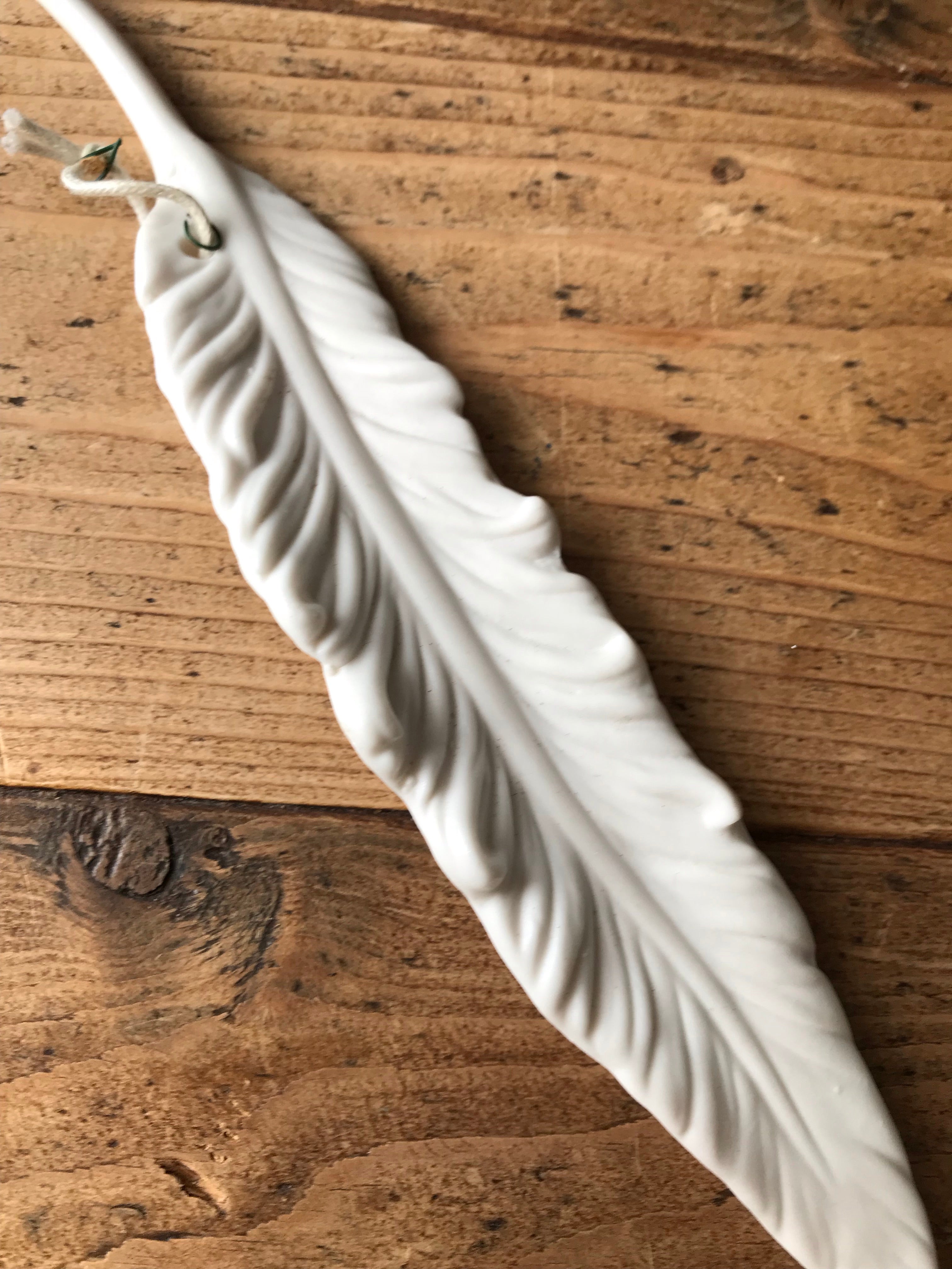 Bisque Porcelain Decorative Feather