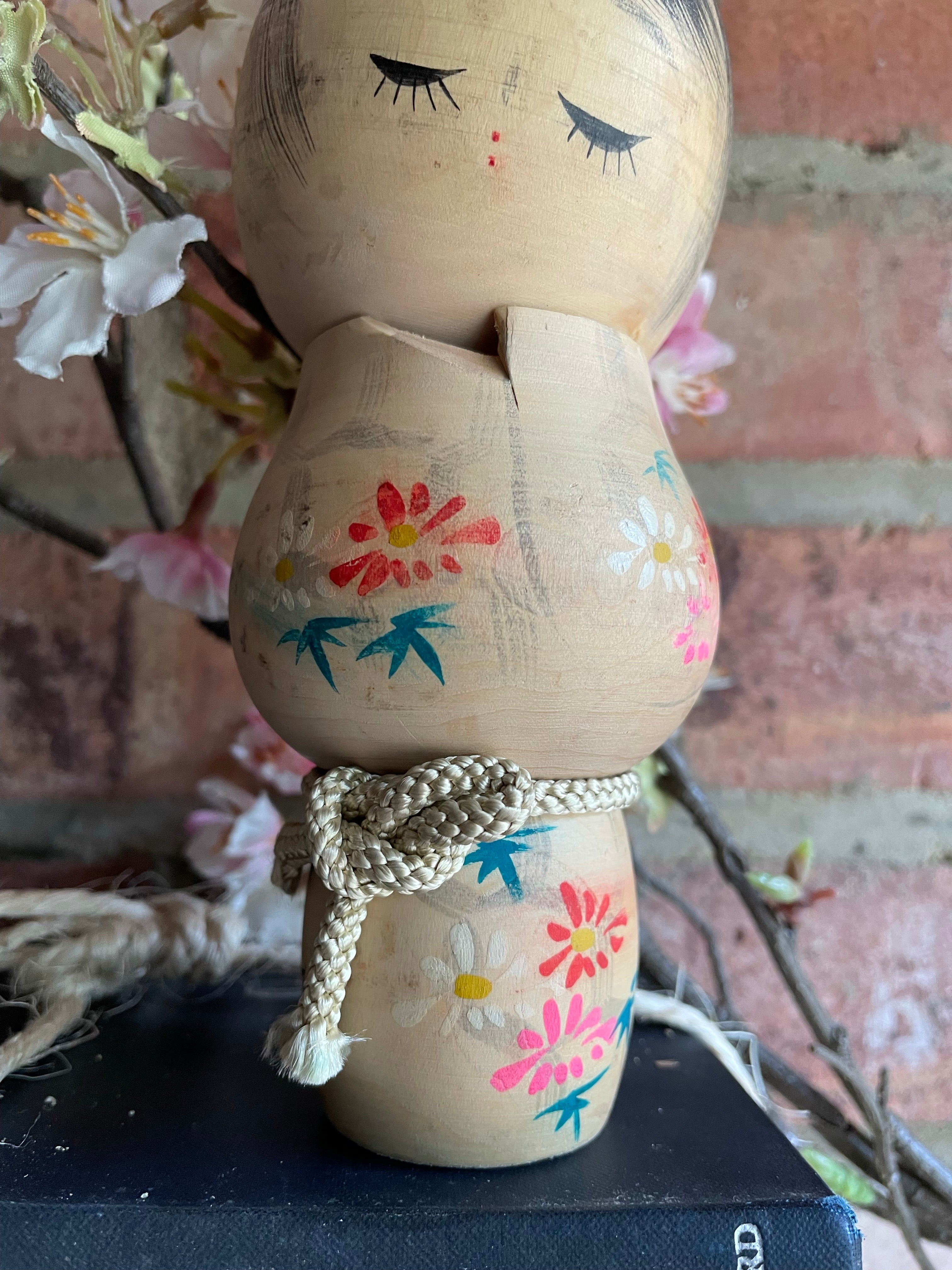 Small Vintage Japanese Kokeshi Doll