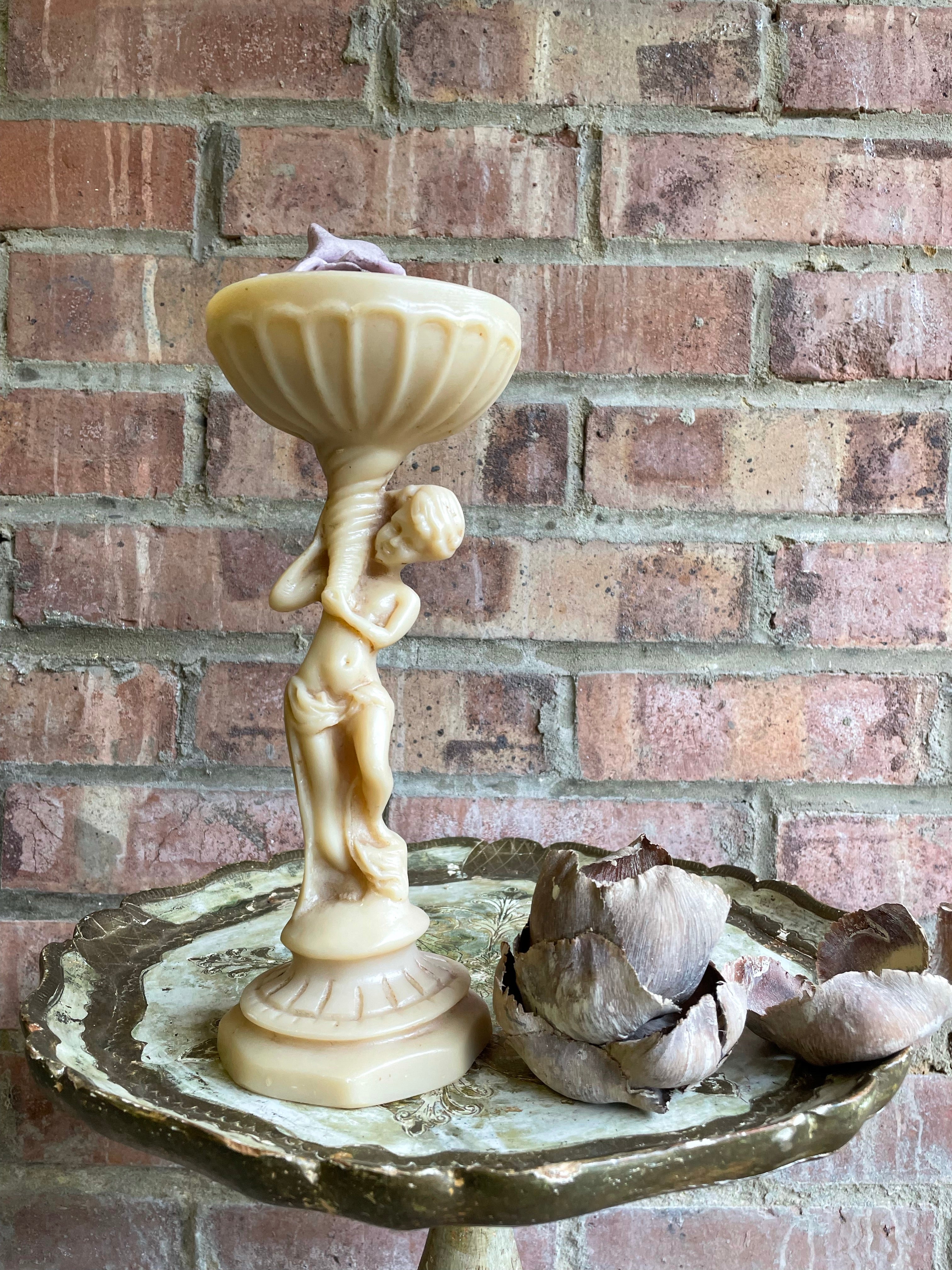 Resin Candleholder/Centrepiece in Classical Style