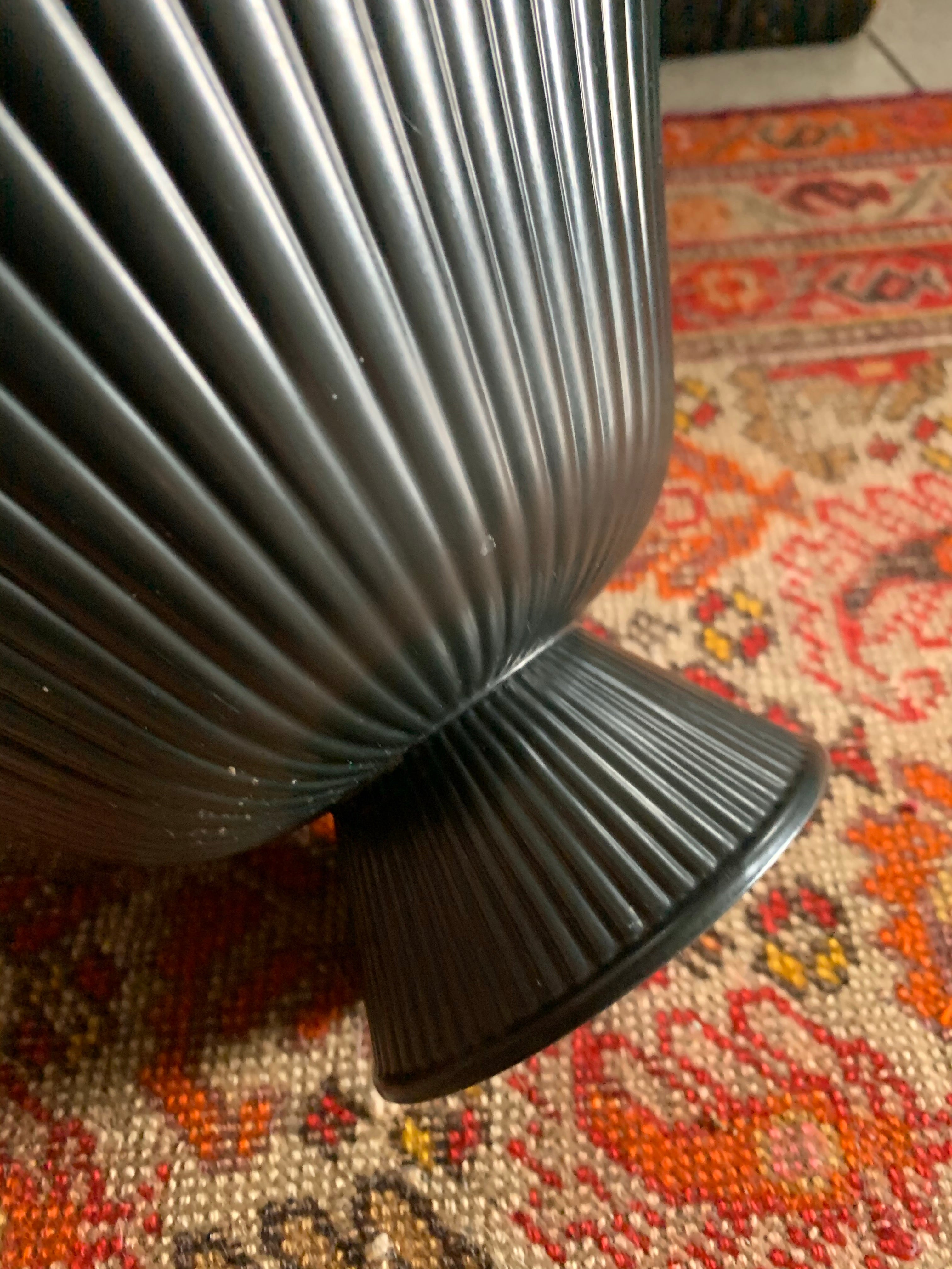 Wedgwood Ravenstone Black Round Urn