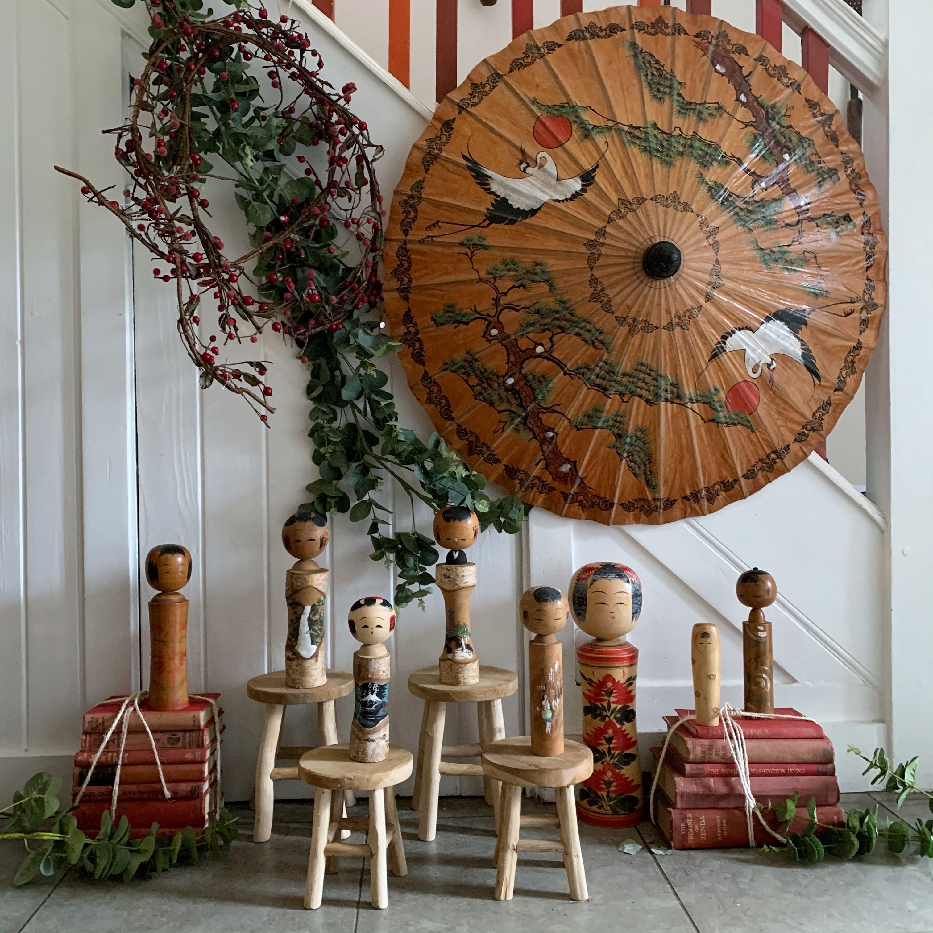 Vintage Japanese Bamboo Handpainted Parasol
