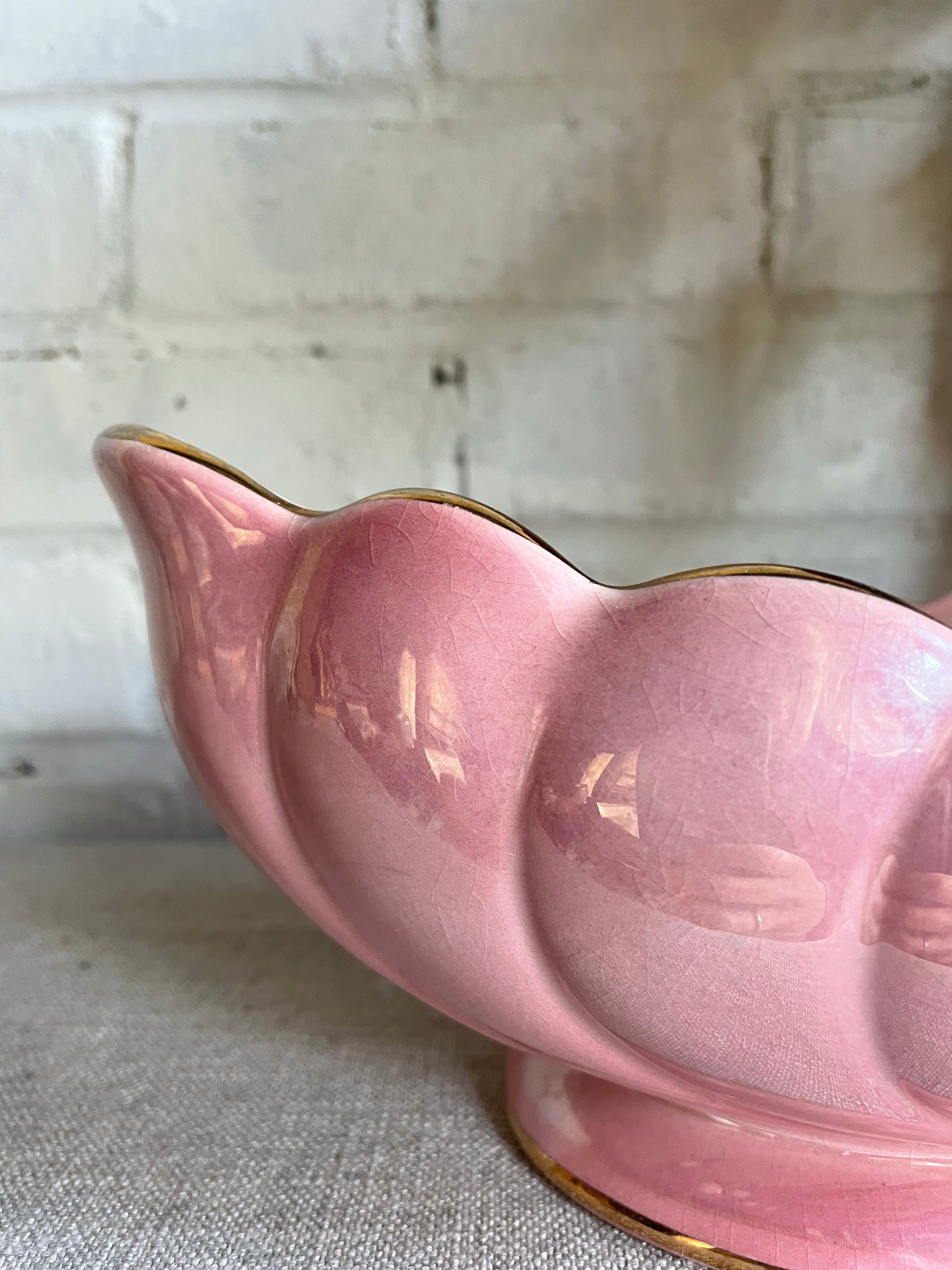 “Shell” Pink Ceramic Vase