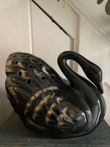 Ceramic Swan Flower Posy with Gold Feather Detail
