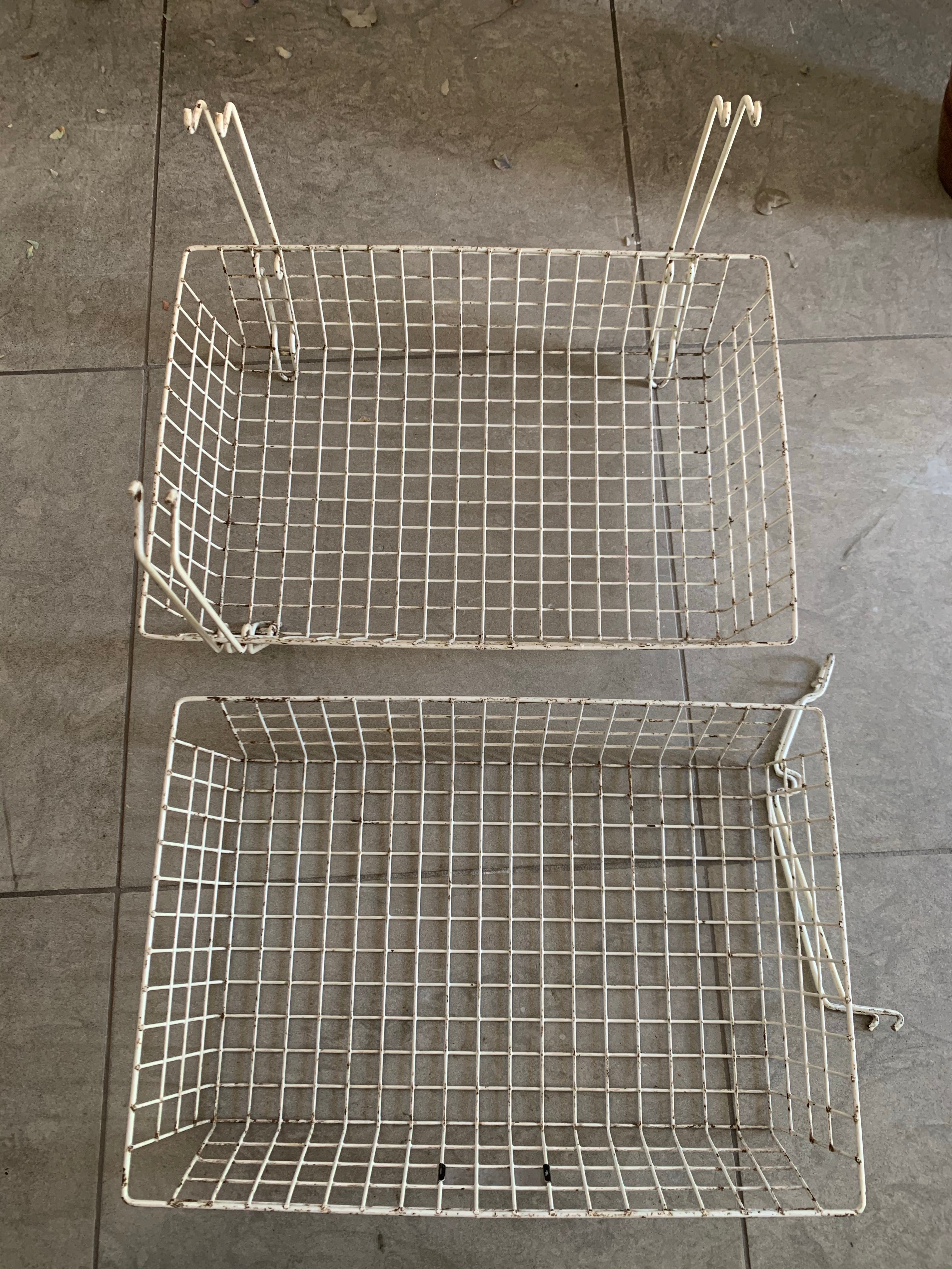 Vintage Beanstalk Extending Wire Rack