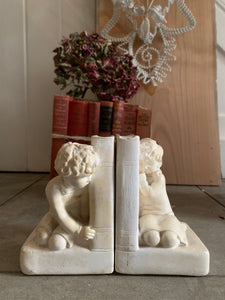 Vintage Plaster Chalkware Bookends