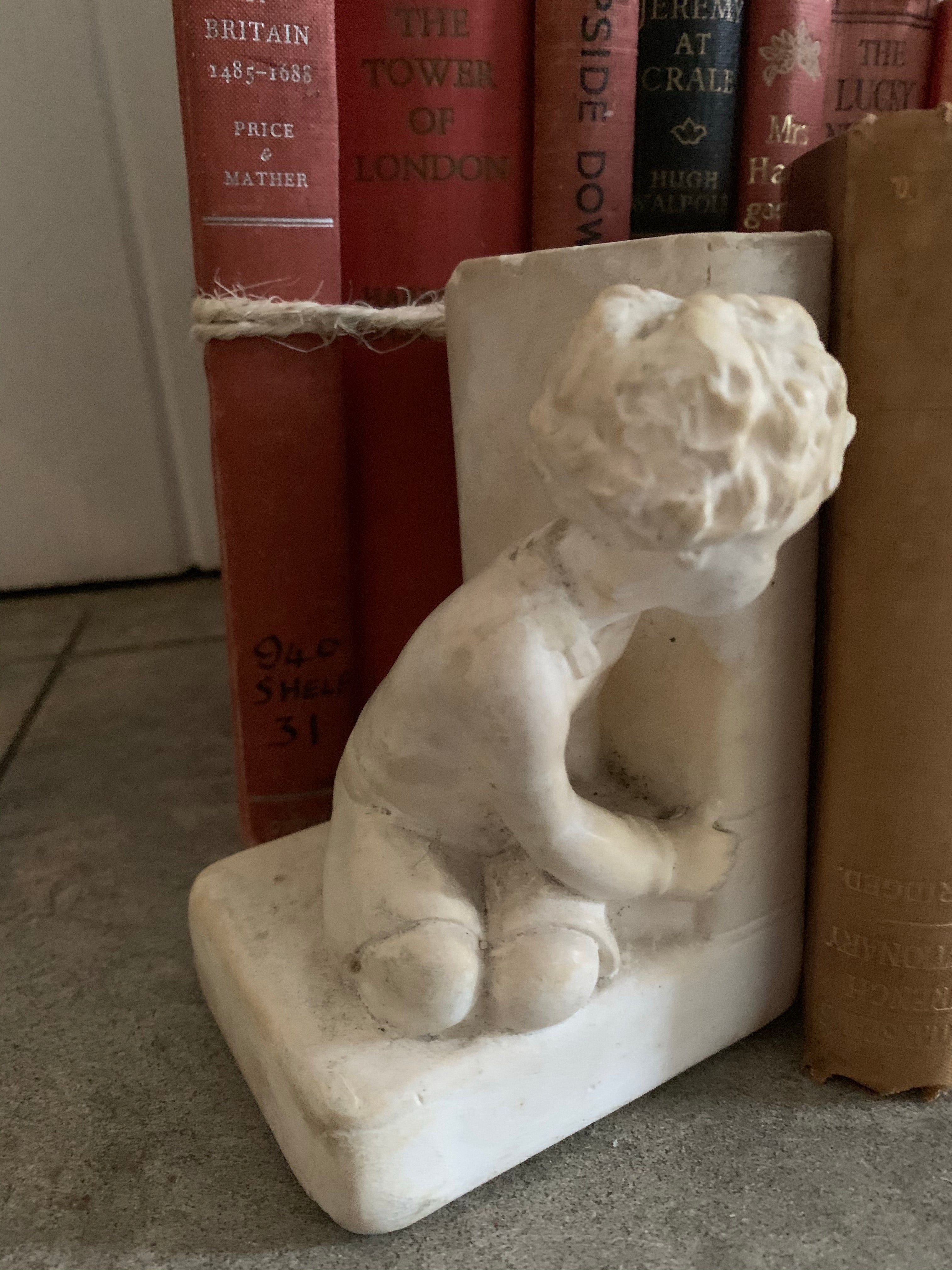Vintage Plaster Chalkware Bookends