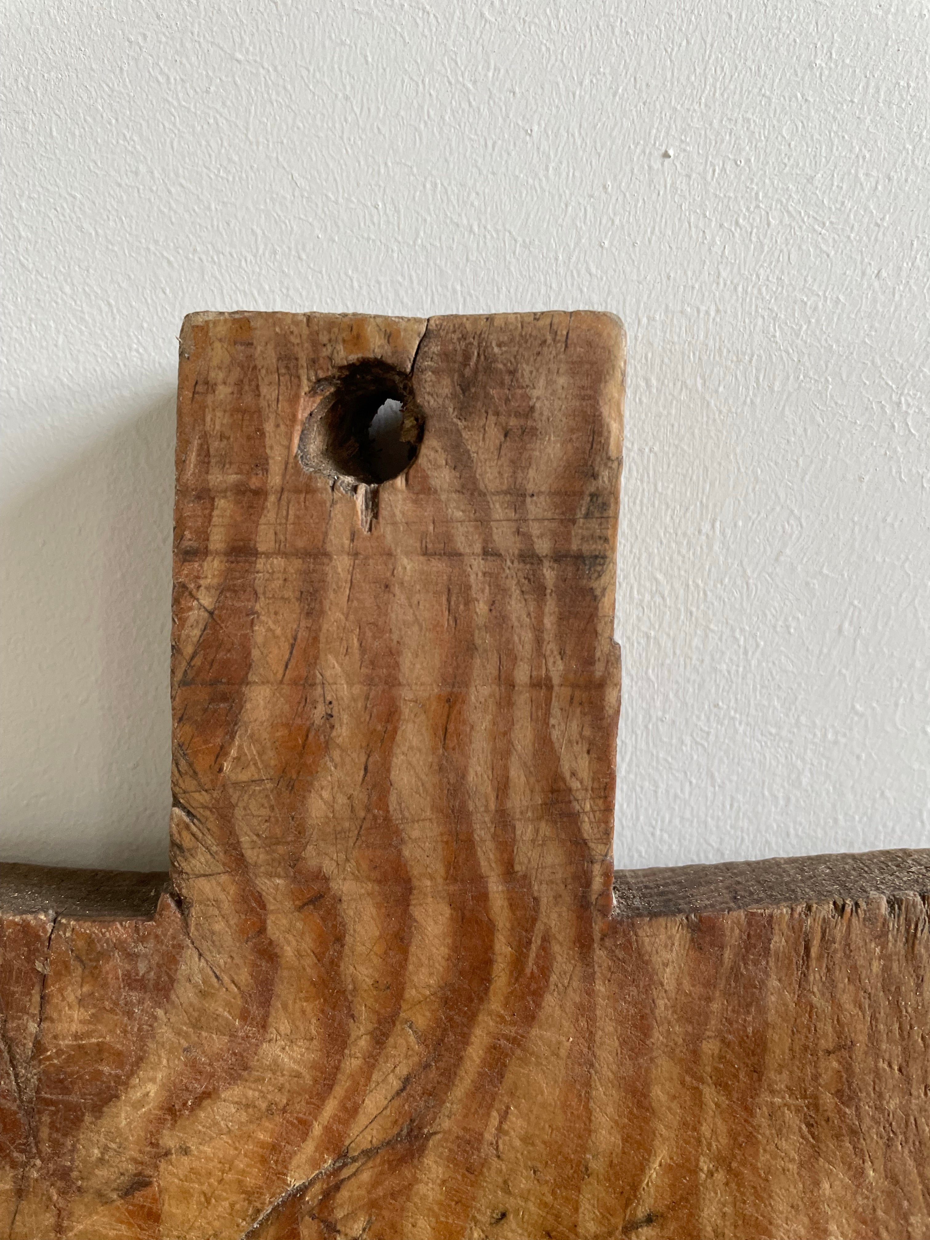 Vintage Primitive Wooden Chopping Board