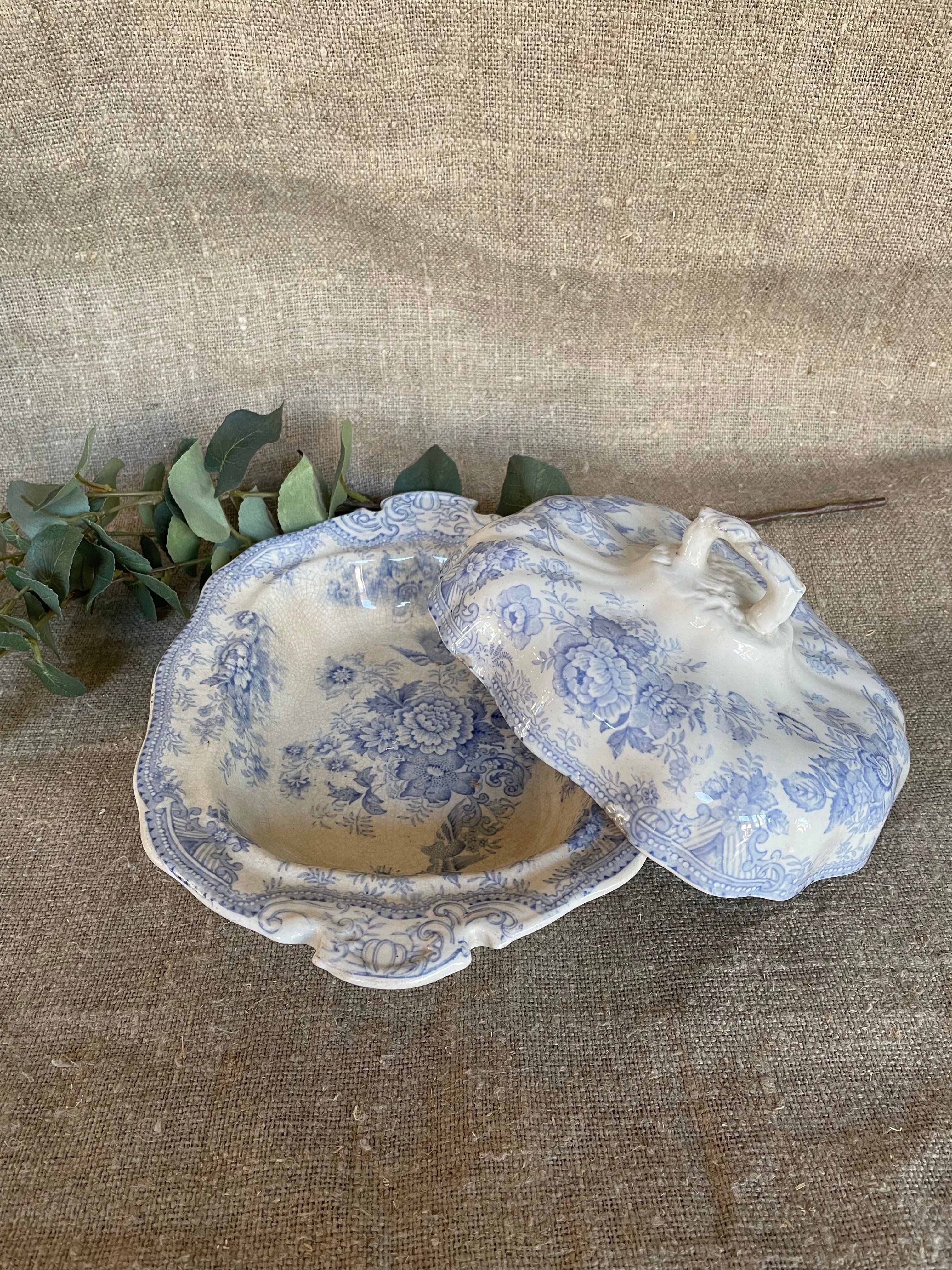 Small English Transferware Soupiere