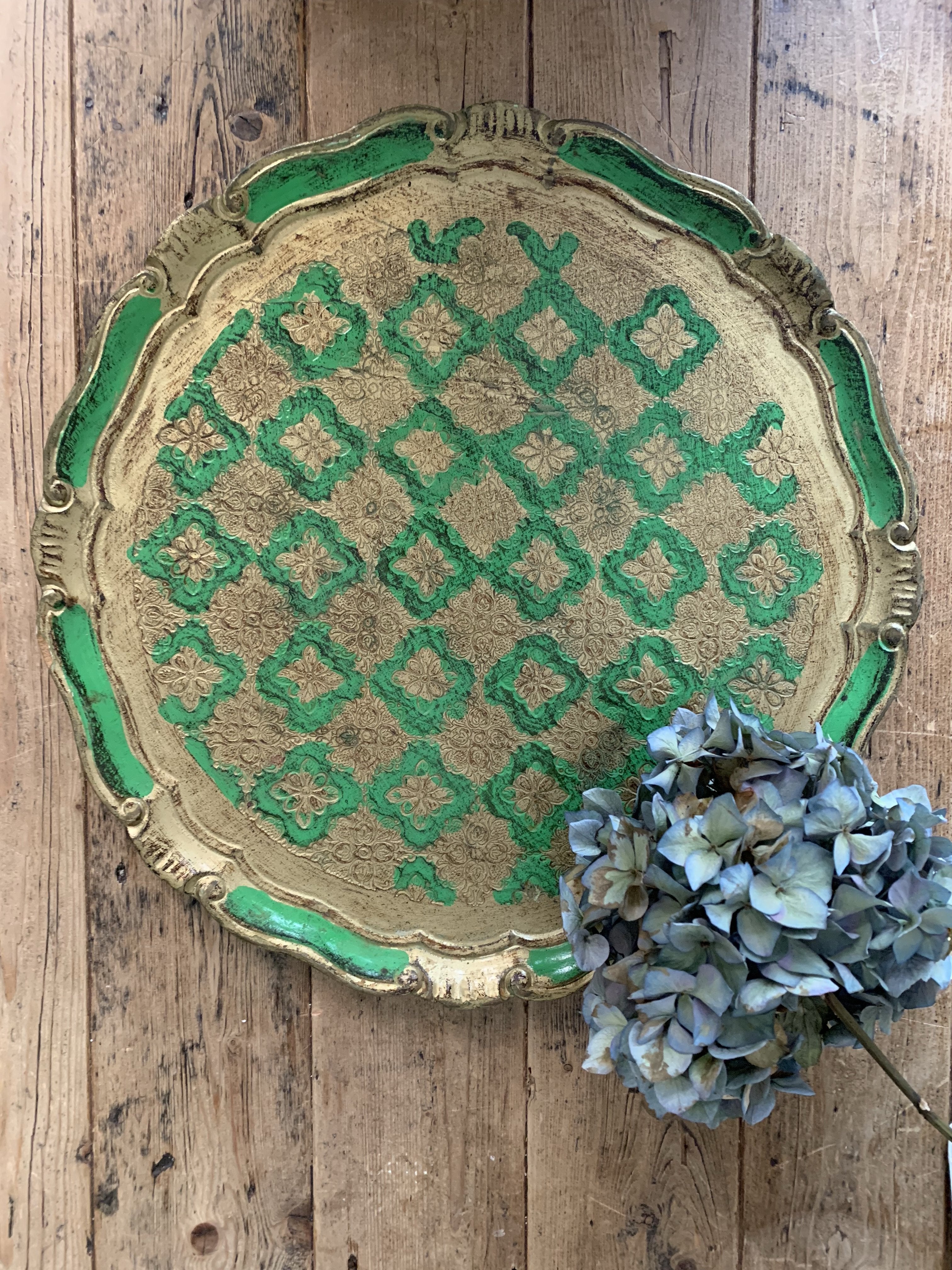 Round Green Florentine Gilt Tray